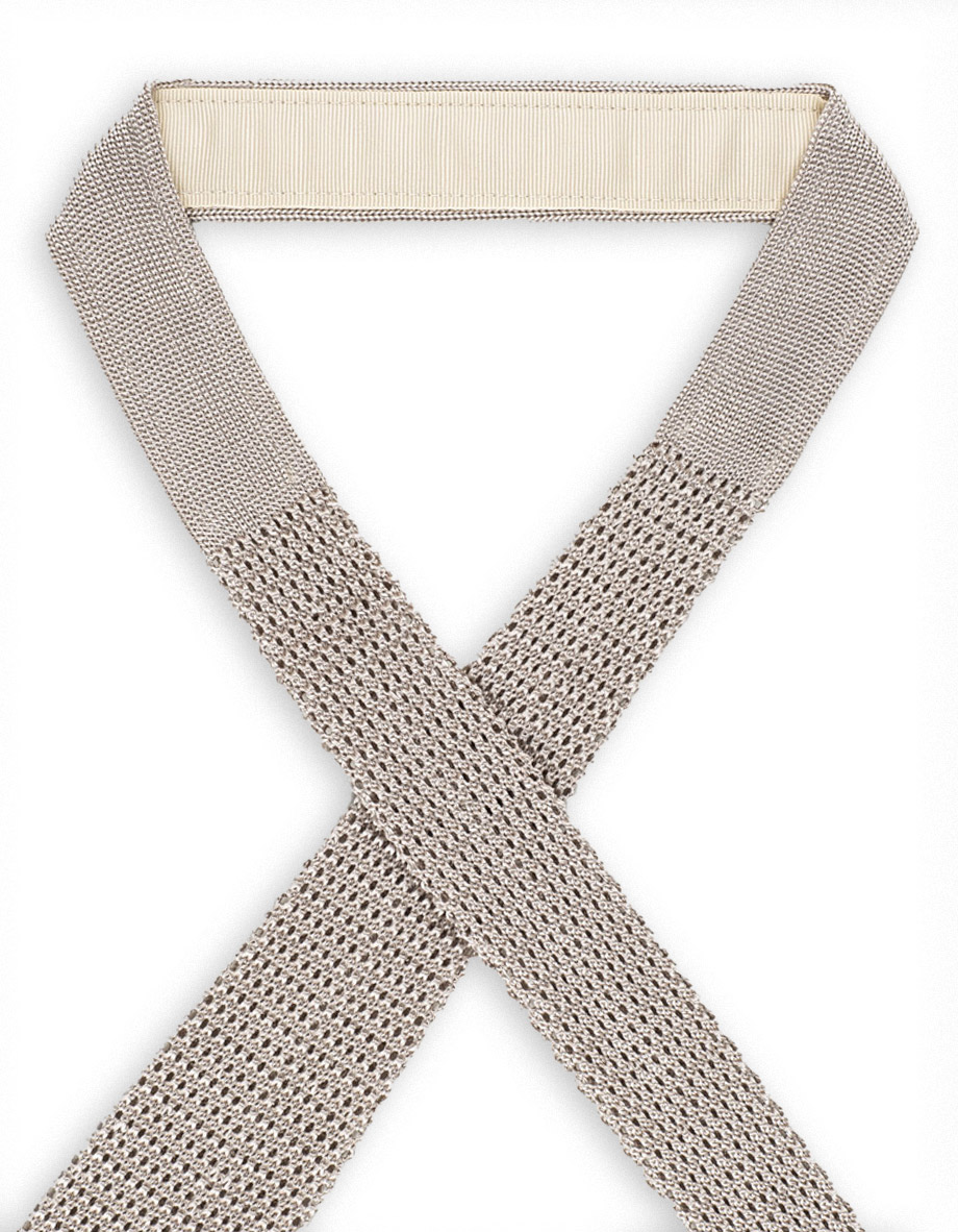 cravatta alfa grana di riso superknit punta quadra grigio perla 3 1